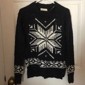 Abercrombie snowflake sweater!
